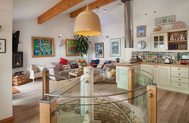 Cornish Beach Cottage, 30 Metres From Sandy Beach