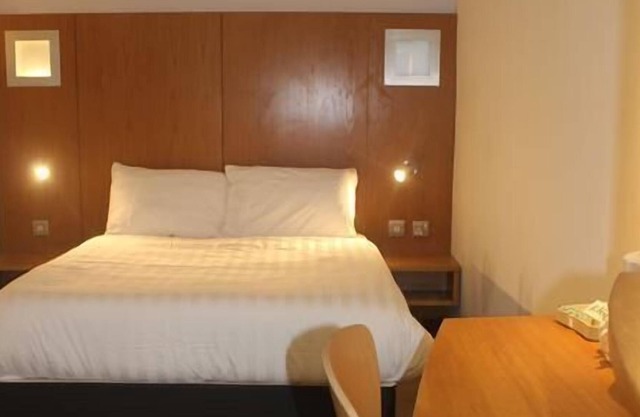 Corona Hotel Sheffield Meadowhall