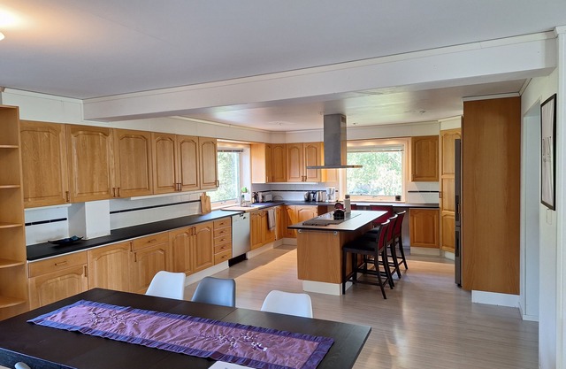 Cosy and Spacious home 15 minutes from Stockholm.