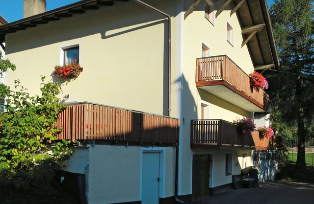 Cosy apartment for 4 guests with WIFI, TV and terrace