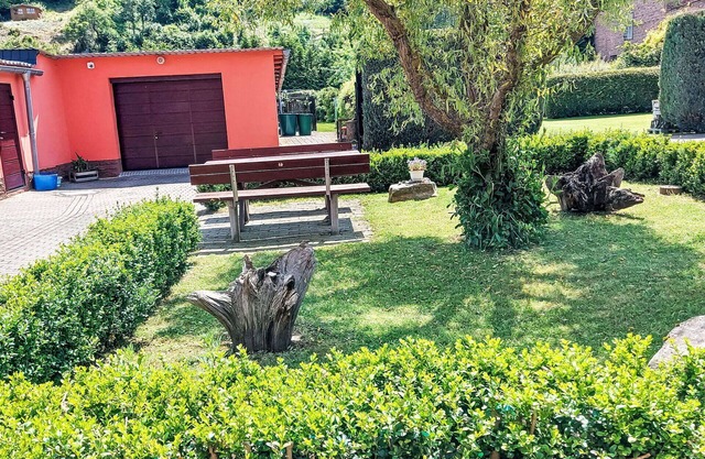 Cosy apartment for 2 guests with WIFI, TV and patio