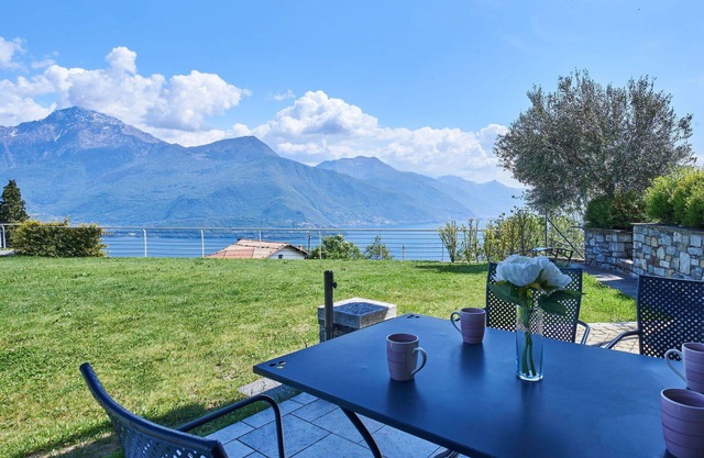 Cosy apartment for 4 people with WIFI, TV and terrace