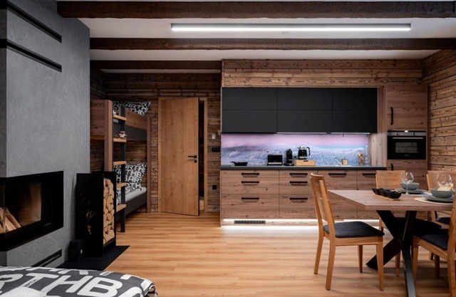 Cosy apartment for 4 people with WIFI, TV and terrace