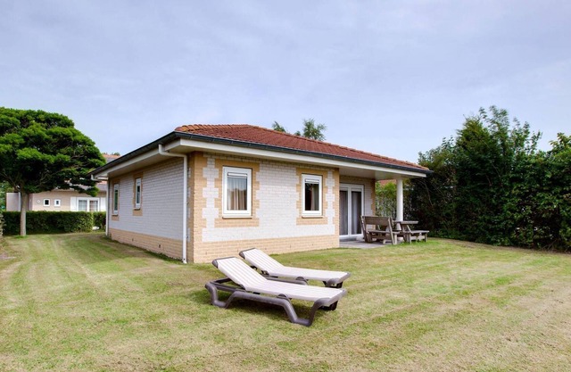 Cosy apartment in villa for 4 people with pool, WIFI, TV, terrace and parking