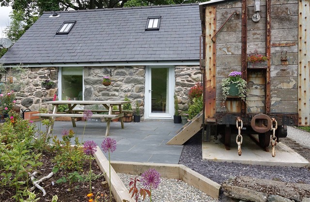 Cosy detached guest annexe in Bala
