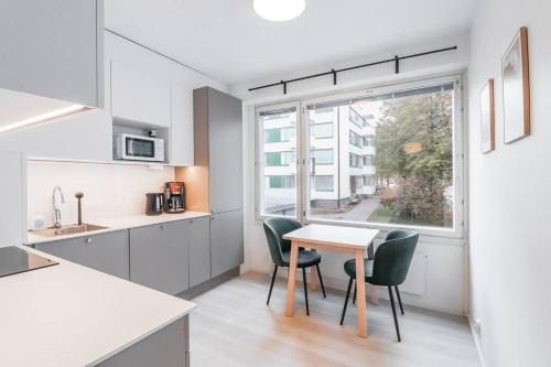 Cosy flat with good transport connections and Free parking