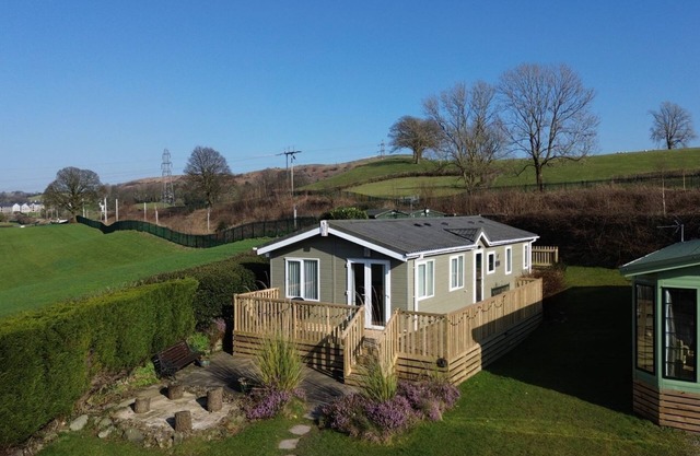 Cosy Helvellyn Lodge - Wood Fired Hot Tub