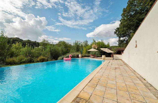Cosy holiday home with private pool