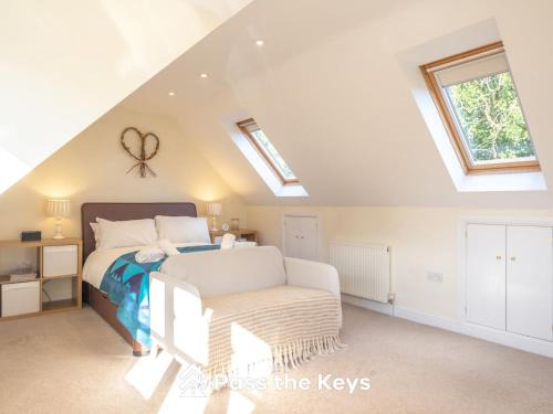 Cosy loft apartment near Oxford I Pass the Keys