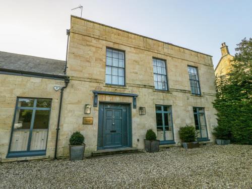 Cotswold House