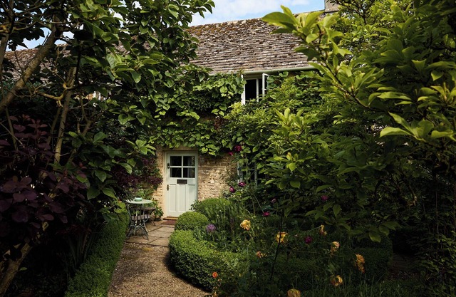 Cotswolds Escape - Gorgeous Cottage With Spectacular Gardens