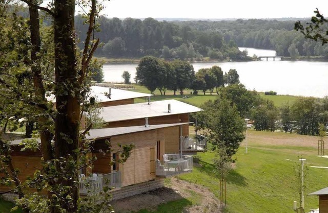 Cottage cosy et lumineux avec terrasse près du lac