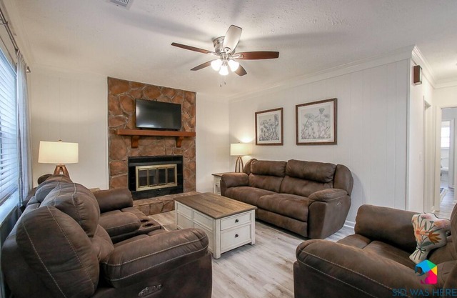 Cottage in Richmond Hill, Pet Friendly w/King Bed