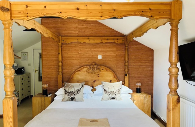 Cottage Lodge Hotel