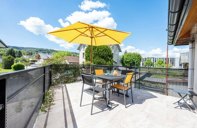 Cottage 'Marie Andre' with Private Terrace and Wi-Fi