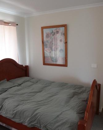 Cottage room with ensuite and kitchenette