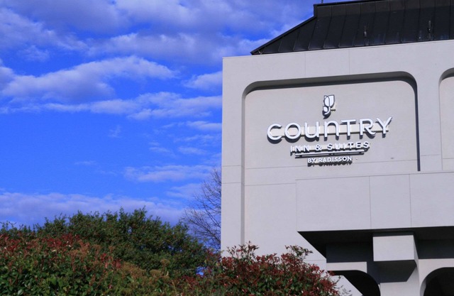 Country Inn & Suites by Radisson, Grand Prairie-DFW-Arlington, TX