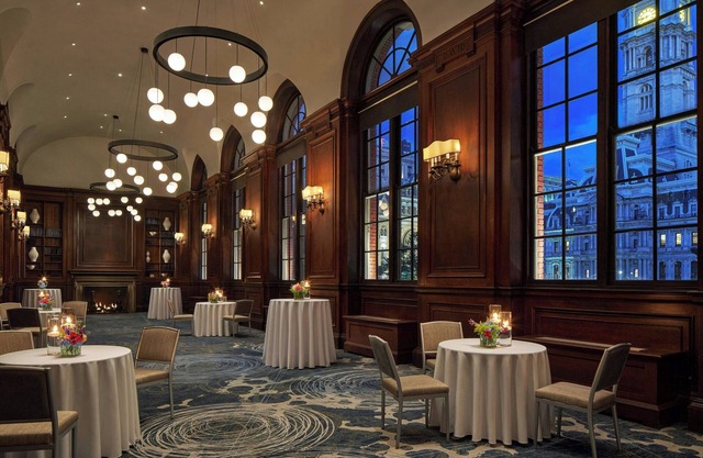 Courtyard by Marriott Philadelphia Downtown