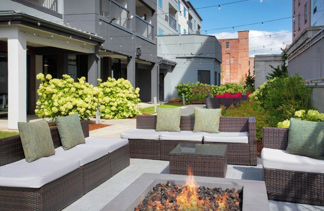 Courtyard by Marriott Worcester