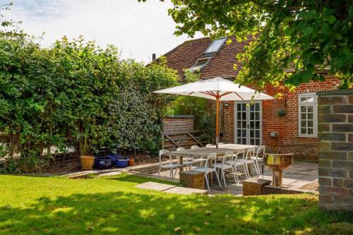 Courtyard Cottage, Pulborough