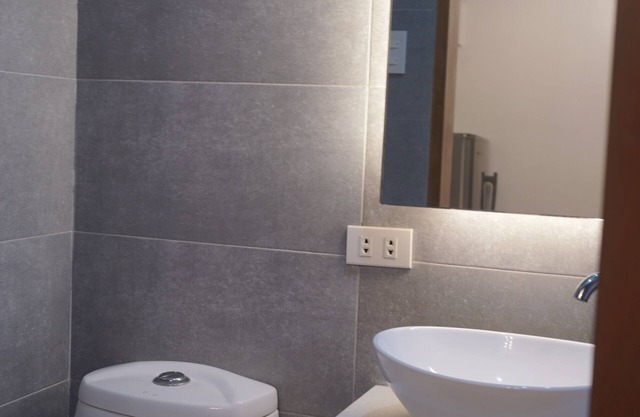 COZI modern loft suite at BGC