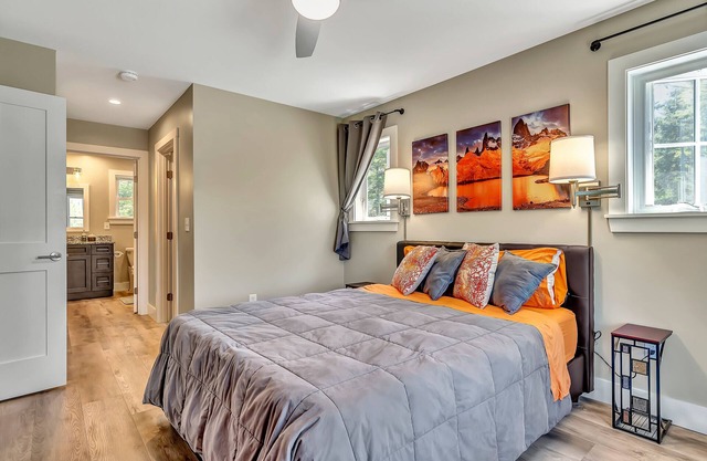 cozy 1 bedroom, 1 bath, sleeps 4 fully equipped apartment