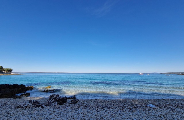 Cozy 1-bedroom apartment with WiFi, AC in wonderful Silba