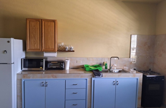 Cozy 1-bedroom fully furnished apartment located in Island Harbour, Anguilla.