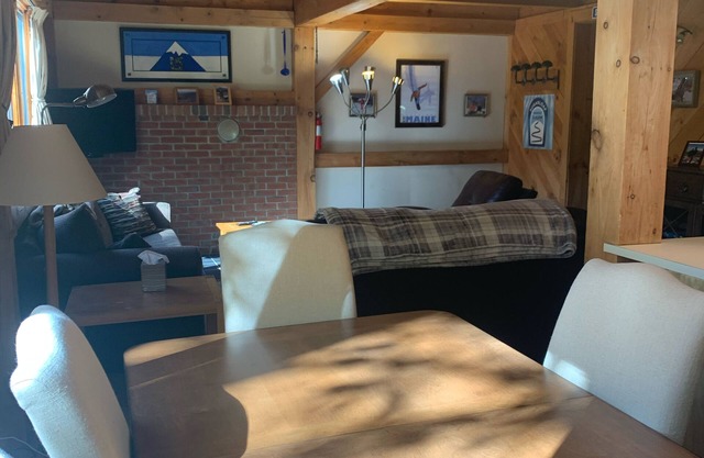 Cozy 2 Bedroom/1 Bath Birchwood III Condo - Ski In/Ski Out - Amazing Location!