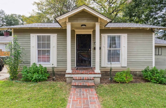 Cozy 2BR Bungalow + Midtown Memphis