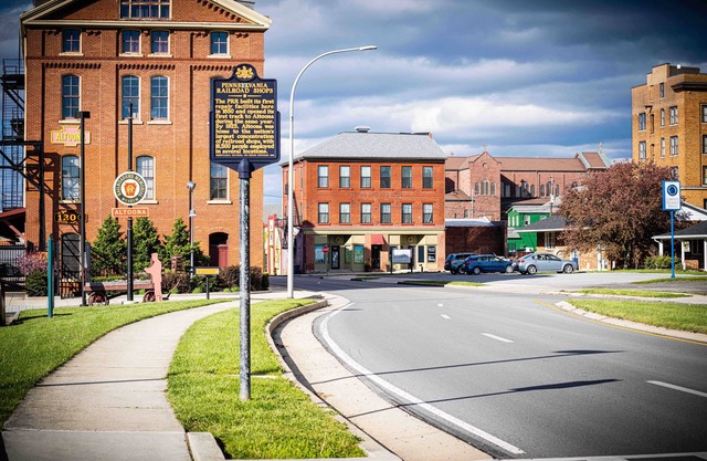 Cozy 3rd Floor 1 BR 1 bath apartment 8 mins to UPMC Altoona