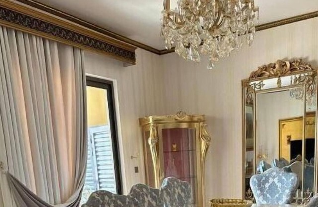 Cozy 4 BHK Apartment in Dubai