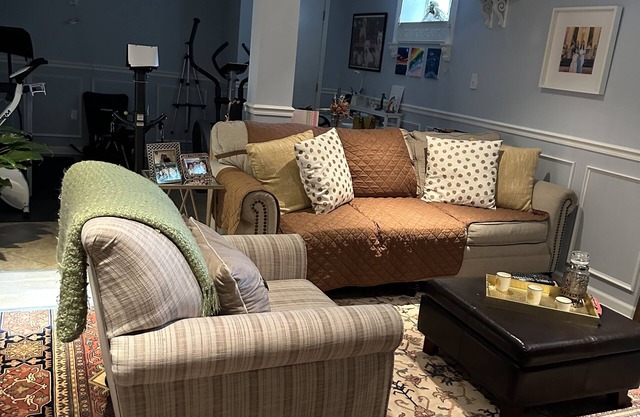 Cozy and Spacious basement apartment with private entrance