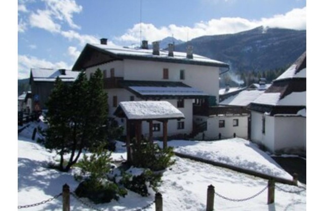 Cozy Apartment in Cortina, near the Pedestrian-Cycleway