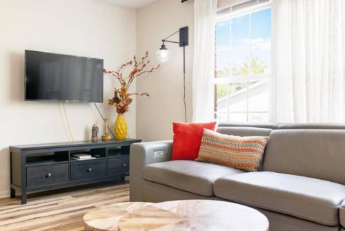 Cozy Apartment in Downtown Elizabethton