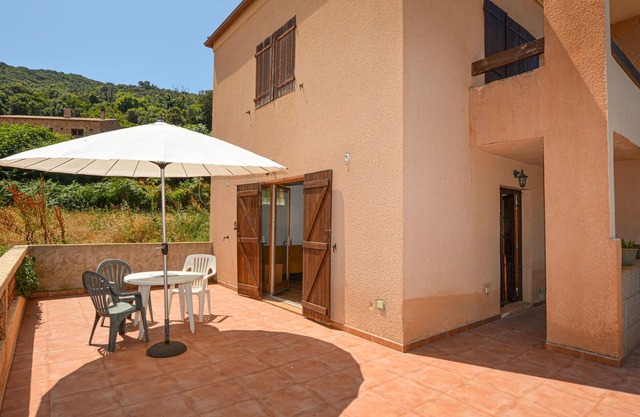 Cozy apartment in Piana