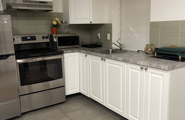 Cozy apartment in the heart of downtown Montreal - À la rue Peel