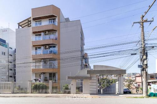 Cozy apt in Capoeiras RMC203
