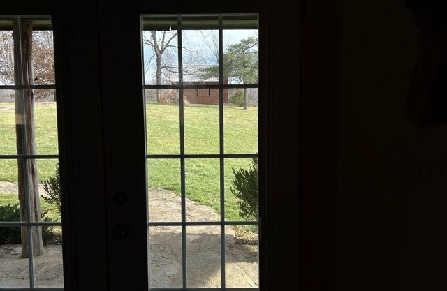 Cozy Bunkhouse nestled on a 200 acre Private Horse Ranch