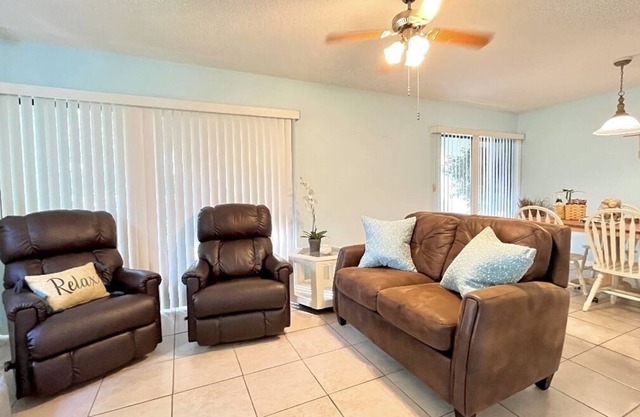 Cozy Coastal Condo - St. Augustine☀️