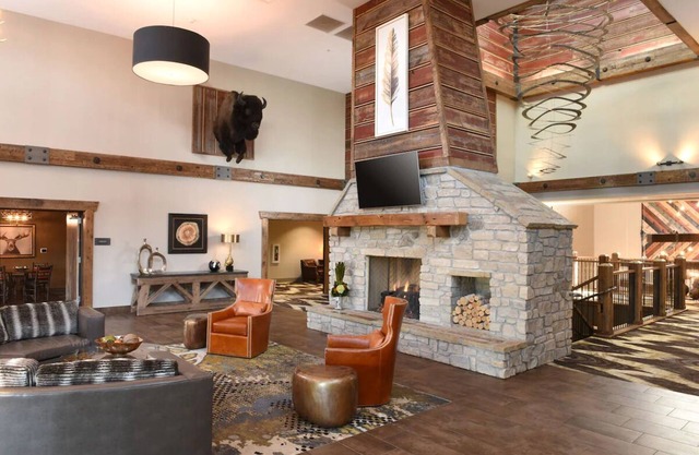 Cozy Comfort for Family: Pet-friendly Stay w/Rustic Vibes | 3 Units