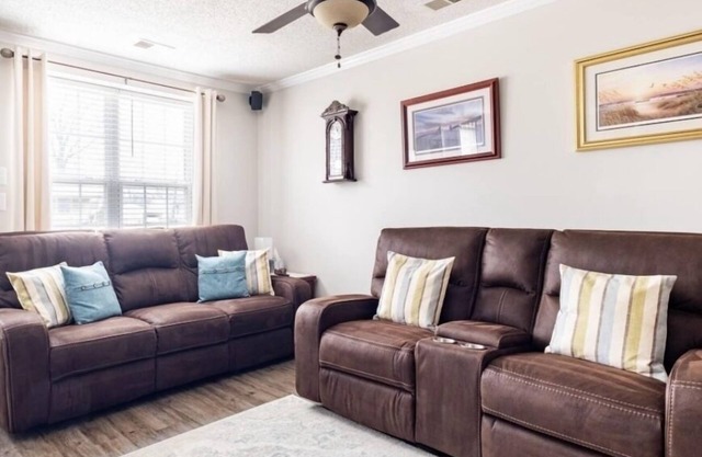 Cozy Concord Cottage