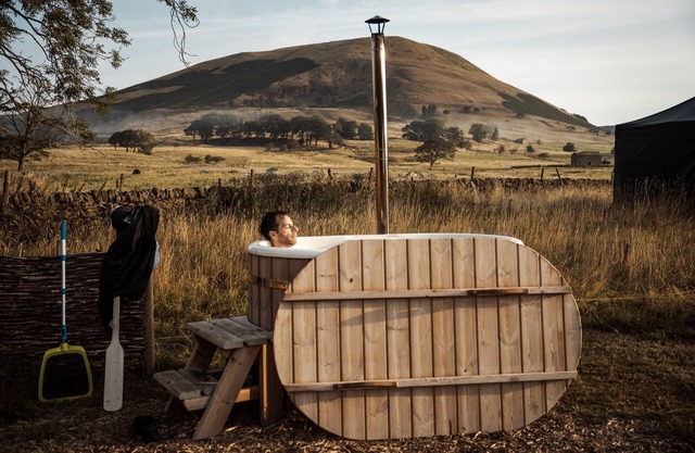 Cozy Couples Glamping - Private Hot Tub & Sauna