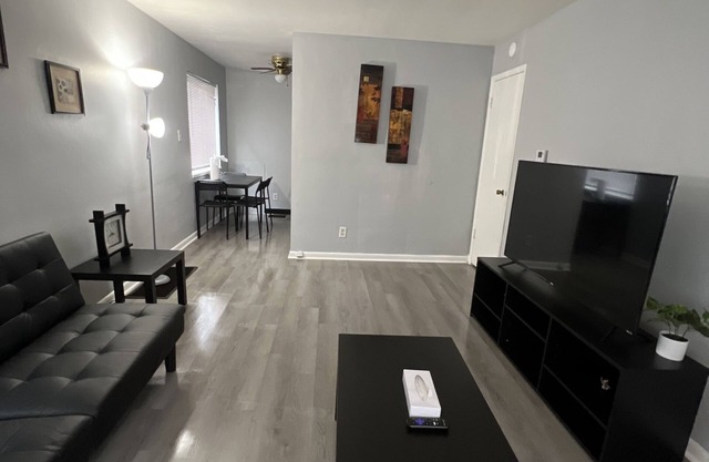 Cozy Dayton Apartment 1.extended stay >28 days discount available!