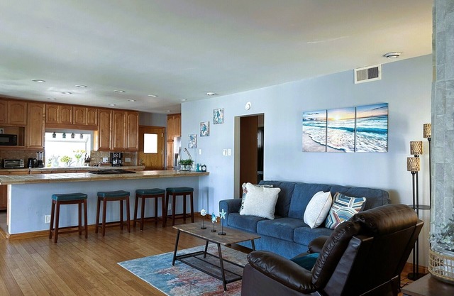 Cozy Escape - Beach Community of Playa Del Rey