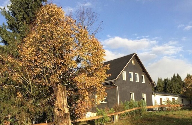 Cozy holiday home (95sqm) with a view of the Rennsteig