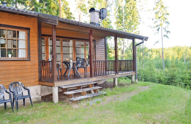Cozy home in Gislaved with lake view