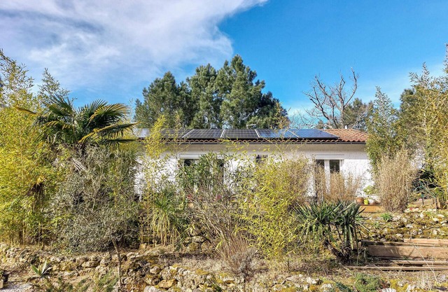 Cozy home in Saint-Augustin with WiFi