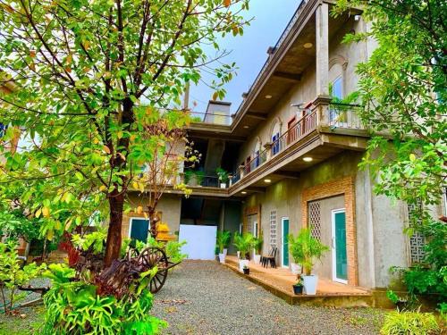 Cozy House Hotel and Retreat