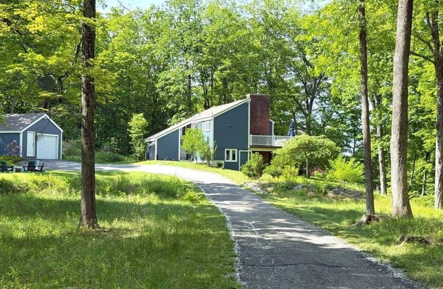 Cozy Lake House - Lakeville/Salisbury - Near Hotchkiss and IMS